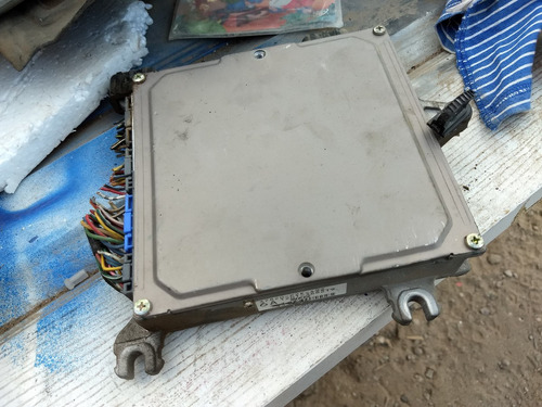 Computadora Honda Civic Ecu Ecm Pcm 37820 P2e A92