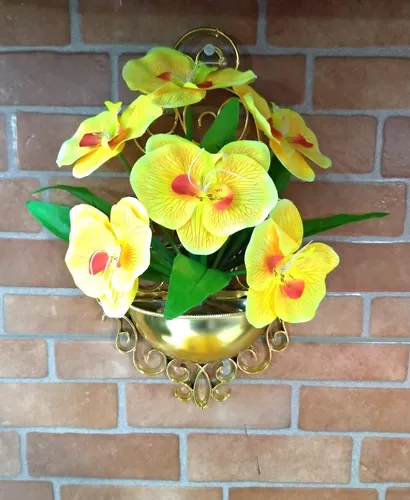 Orquídea Artificial De Parede Amarela Na Arandela Dourada