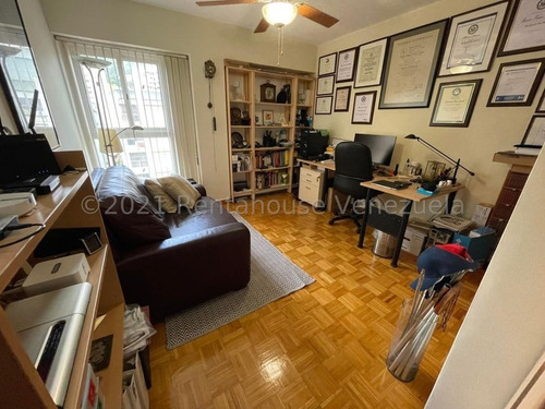 Imagen 10 de 14 de Estupendo Apartamento En Venta El Cigarral Mls #22-6886