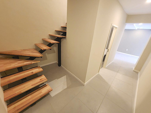 Departamento En Venta 1 Dormitorio Y Medio Reciclado A Nuevo Cordon