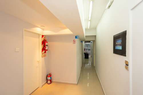 Imagen 20 de 30 de Venta Local Belgrano Frente 616m2 En 3 Plantas
