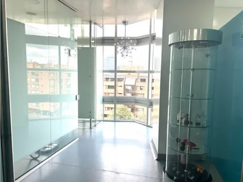 Vendo Consultorio Global Medical Center Santa Barbara -7-