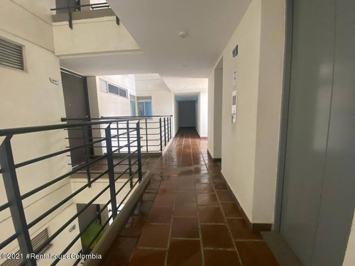 Imagen 2 de 14 de Apartamento En Loma Linda Rah Co: 22-653