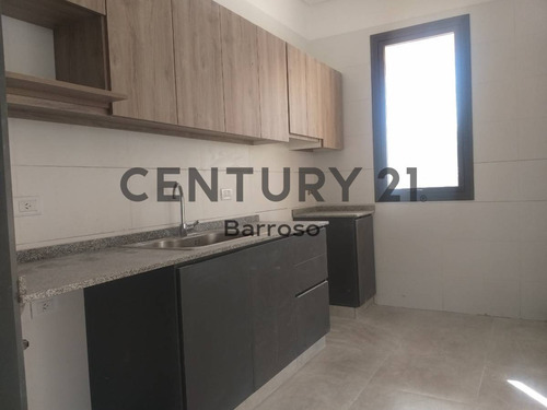 Imagen 4 de 10 de Casa A Estrenar En Barrio Privado Ciro De Vieytes, Maipu!