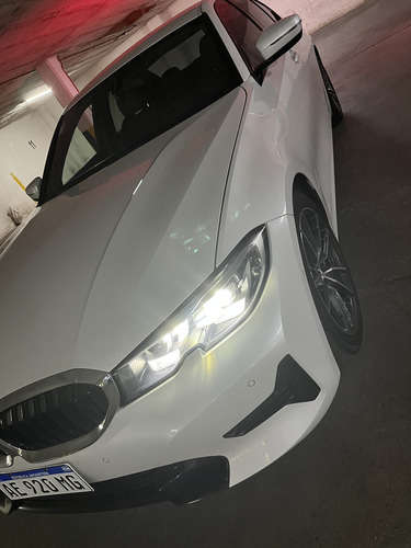 BMW Serie 3 3.0 330i Sedan Sport Line 252cv
