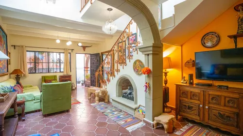 Casa En Renta Con Vistas A La Parroquia En Colonia Guadiana En Centro De San Miguel De Allende