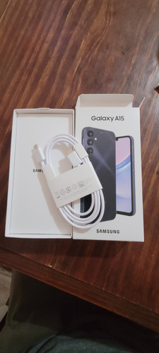 Caja De Celular Galaxy A 15 Con Cable Usb Blanco