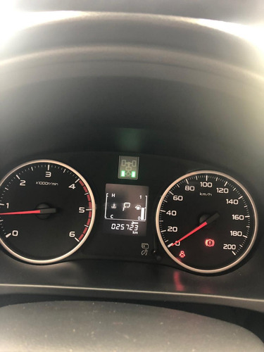 Caminhonete Triton Sport Hpe Top L200 Diesel Turbo