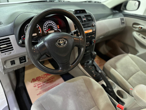 Toyota Corolla 1.8 Xle At