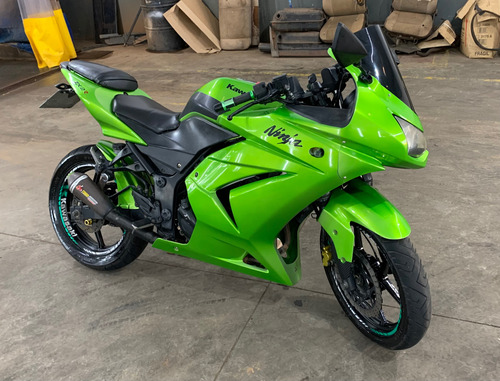Vendo Troco Ninja 250r