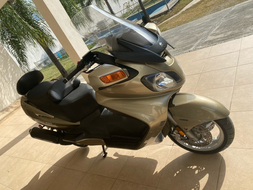 Imagen 3 de 14 de Suzuki Burgman An 650 Executive Abs 2011 Oro Motoneta Honda