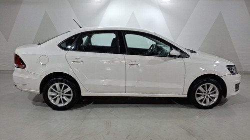 Volkswagen Vento 1.6 Comfortline Tiptronic