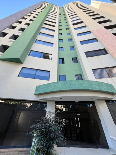 Maria Jose Castro Vende Hermoso Apartamento  Para Diseñar A Tu Gusto Ubicado En Urb. Valles De Camoruco. Res Puerto Alegre Sar-553