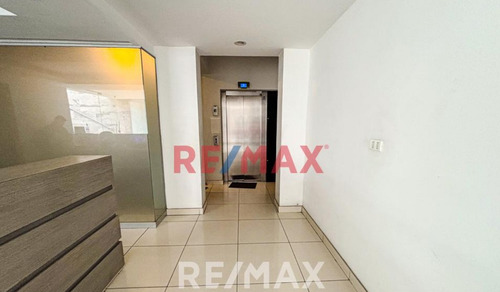 Departamento Flat En Chacarilla, Surco Vive Con Estilo, Comodidad Y Ubicación Top