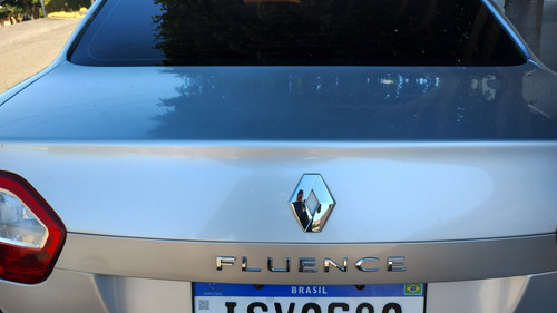 Renault Fluence 2.0 Dynamique Hi-flex 4p