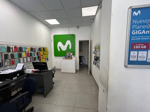 Alquiler - Local Comercial En Excelente Punto De La Unión - 8 De Octubre Y Serrato