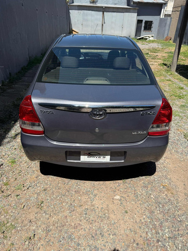 Toyota Etios 1.5 Sedan Xls