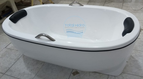 Ofurô Oval Duplo Com Alças/ Vál. Saida/ Travesseiros 1.90