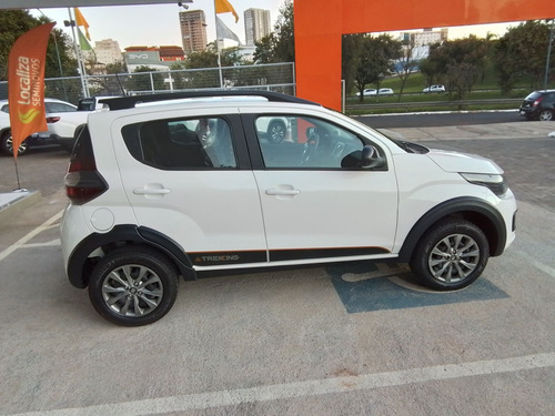 Fiat Mobi 1.0 EVO FLEX TREKKING MANUAL