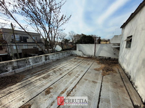 Imagen 28 de 30 de Casa En 1 Planta De 3 Amb Con Jardín Y Terraza. Oportunidad.