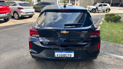 Chevrolet Onix Onix 1.0 Turbo Flex Premier Automático