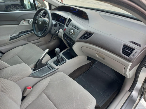 Imagem 11 de 15 de Honda Civic Lxs