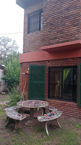 Venta Duplex Con Patio Barrio Macabi