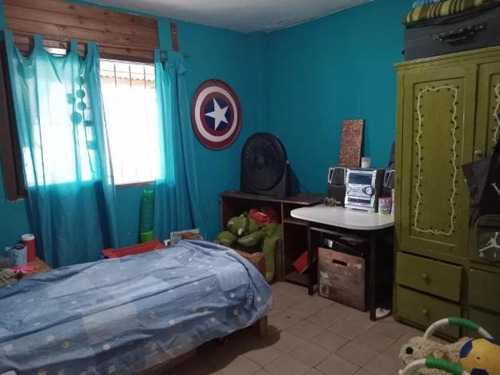 Casa En Venta - 2 Dormitorios 1 Baño - Cochera - 152mts2 - Moreno