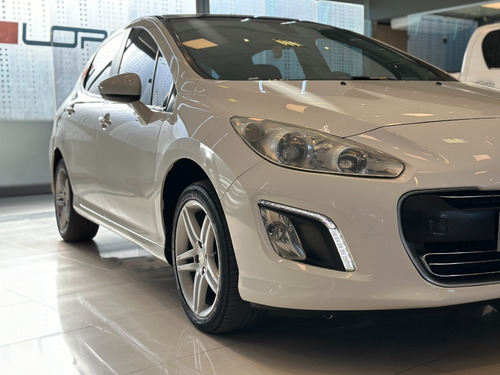 Peugeot 308 2.0 Feline 143cv