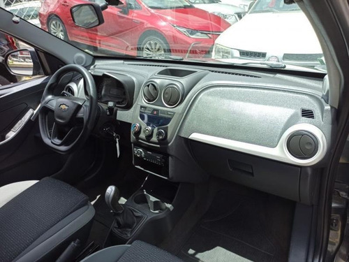 Imagem 12 de 15 de Chevrolet Montana 1.4 Mpfi Ls Cs 8v Flex 2p Manual 2018/2019