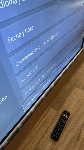 Televisión Hisense 65h8e Led Lcd Tv (Usado)