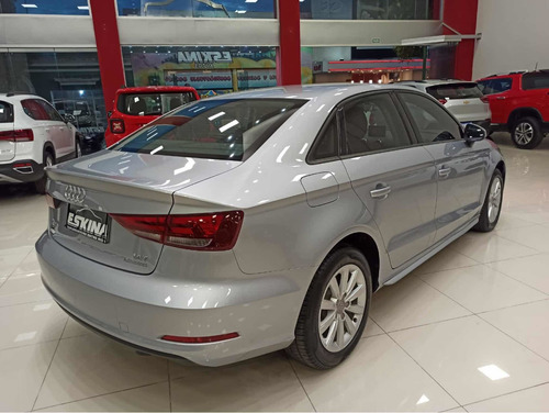 Imagen 3 de 15 de Audi A3 1.4 Tsi Mt 122cv 2016