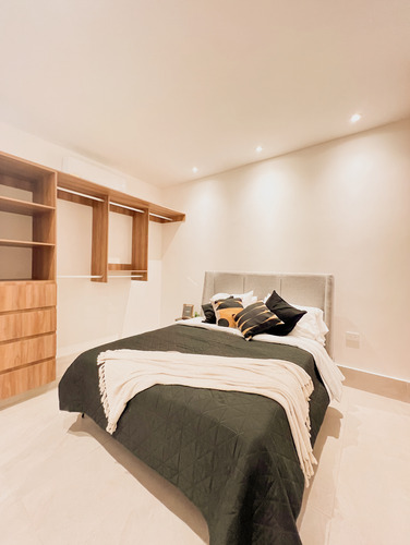 Departamento En Renta En Merida, Temozon Norte. 2 Habitaciones Y Amueblado