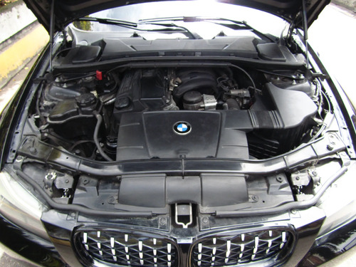 BMW Serie 3 2.0 318i E90 Lci MT