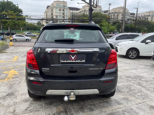 Chevrolet Tracker 1.8 MPFI LTZ 4X2 16V FLEX 4P AUTOMÁTICO