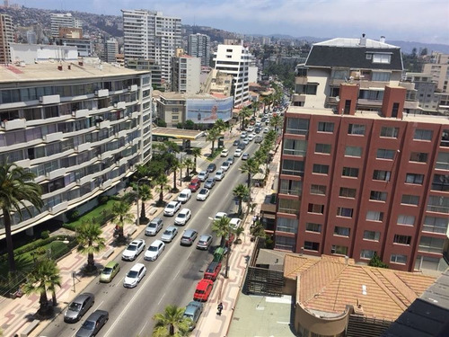 Imagen 4 de 14 de Departamento En Venta De 3 Dorm. En Viña Del Mar