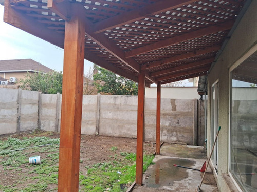 Oportunidad De Inversión, Casa Modelo Loica Para Remodelar
