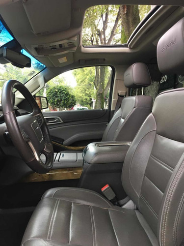 Imagen 6 de 15 de Gmc Yukon 2017 6.2 Denali 8 Vel Awd At