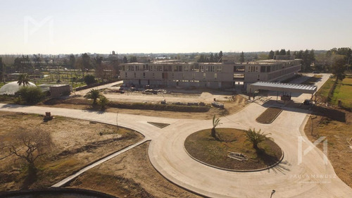 Imagen 12 de 21 de Venta - Lote - Terreno - Barrio Laguna Grande - Villanueva - Tigre - Al Agua
