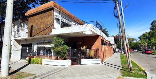 Venta Casa Con Pileta - San Andrés - Buenos Aires