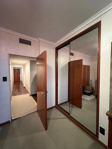 Venta. Departamento 3 Dormitorios. Vista Al Rio. Suite. Cochera. Baulera. Excelente Calidad. Retasado