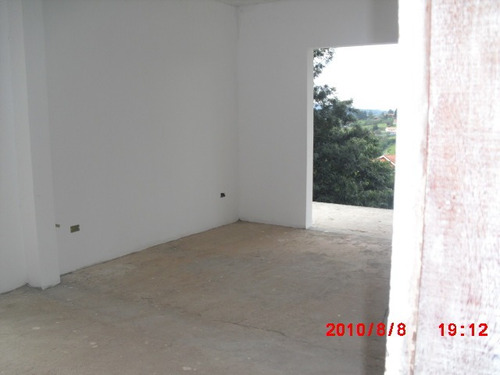 Imagem 4 de 14 de Casa Colinas De Ibiúna Em Construção