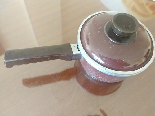 Olla Cacerola Essen Con Mango Marrón