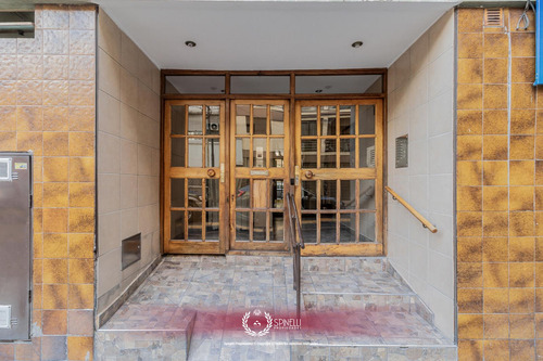 Venta Departamento 2 Ambientes 33m² Con Balcón Frente En Almagro Apto Crédito Inversión Muy Luminoso