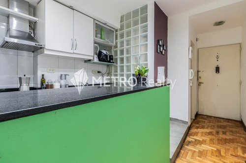 Venta De Departamento Con Balcón En Las Cañitas