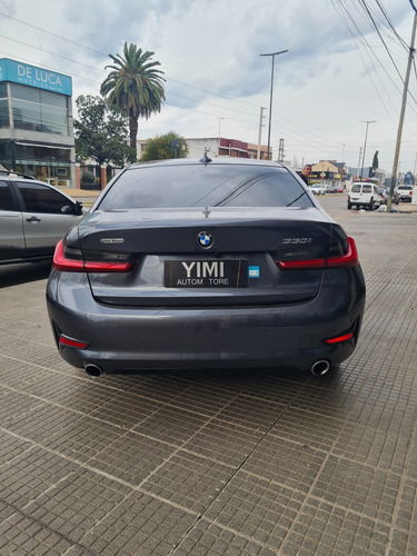 BMW Serie 3 3.0 330i Sedan Sport Line Shadow