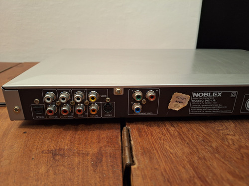 Reproductor Dvds Noblex 1351 Funcionando Perfectamente Plateado (Usado)