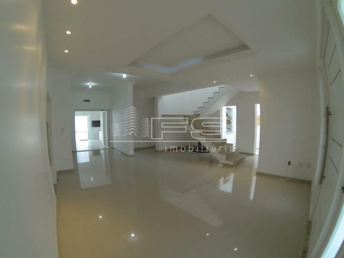 Imagem 9 de 15 de Casa 3 Dormitorios Pereque Porto Belo - 3253