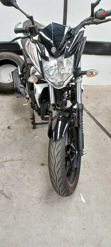 Imagen 2 de 8 de Yamaha Fi-s