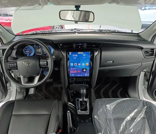 Toyota Fortuner Dubai Vx.r